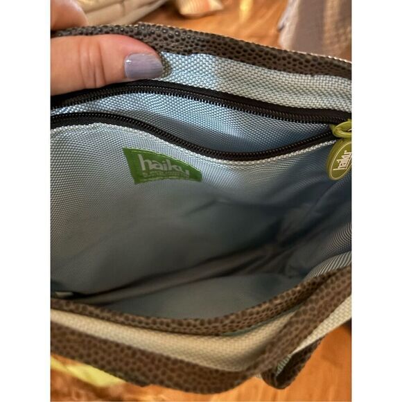 Haiku Leather Messenger Bag - Picture 7 of 7